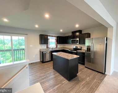 46350 Sandbar Lane - Photo Thumbnail 4