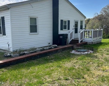 40004 New Market Turner Road - Photo Thumbnail 4