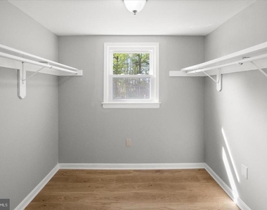 6306 Leapley Road - Photo Thumbnail 11