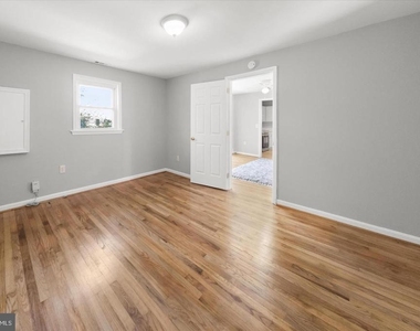 6306 Leapley Road - Photo Thumbnail 4