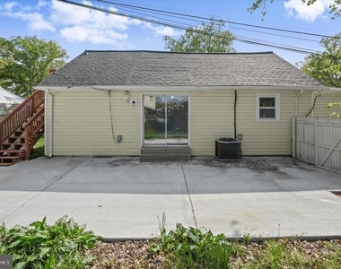6306 Leapley Road - Photo Thumbnail 13