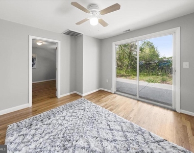 6306 Leapley Road - Photo Thumbnail 6