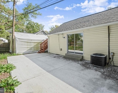 6306 Leapley Road - Photo Thumbnail 14