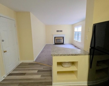 10800 Sugar Maple Terrace - Photo Thumbnail 39