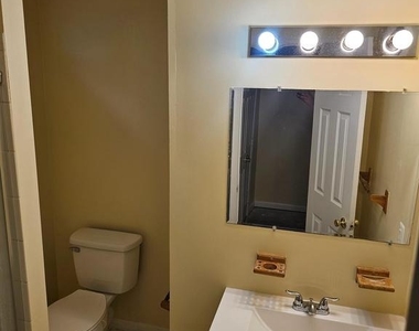 10800 Sugar Maple Terrace - Photo Thumbnail 40