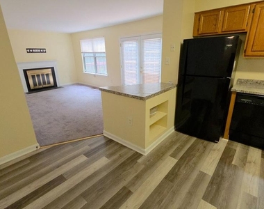 10800 Sugar Maple Terrace - Photo Thumbnail 38