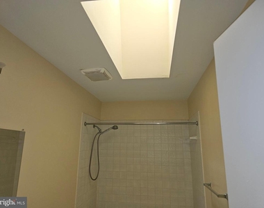 10800 Sugar Maple Terrace - Photo Thumbnail 31