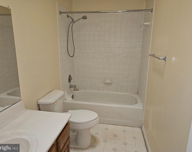 10800 Sugar Maple Terrace - Photo Thumbnail 30