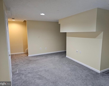 10800 Sugar Maple Terrace - Photo Thumbnail 33