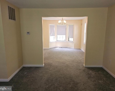 10800 Sugar Maple Terrace - Photo Thumbnail 4