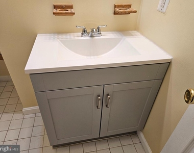 10800 Sugar Maple Terrace - Photo Thumbnail 41