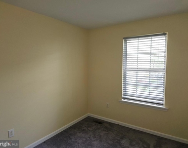 10800 Sugar Maple Terrace - Photo Thumbnail 26
