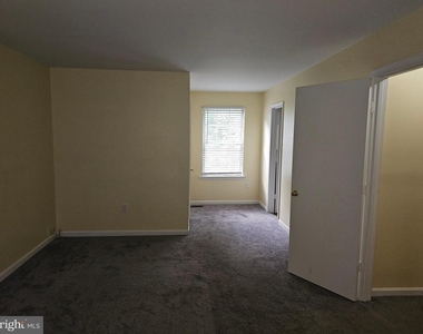 10800 Sugar Maple Terrace - Photo Thumbnail 18