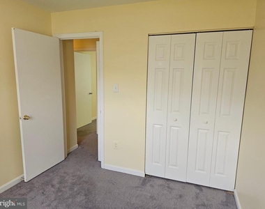 10800 Sugar Maple Terrace - Photo Thumbnail 29