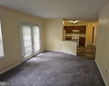 10800 Sugar Maple Terrace - Photo Thumbnail 11