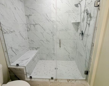 102 Saint Ives Place - Photo Thumbnail 9