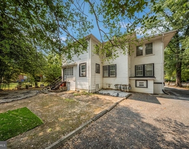 4605 Calvert Road - Photo Thumbnail 10