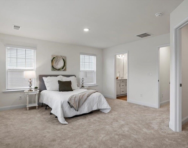 74 Amaryllis Lane - Photo Thumbnail 22