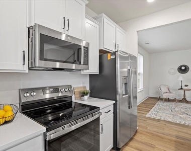 74 Amaryllis Lane - Photo Thumbnail 14