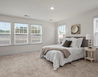 74 Amaryllis Lane - Photo Thumbnail 21