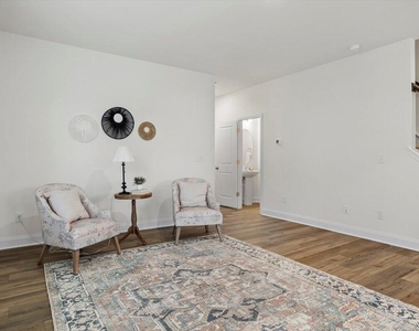 74 Amaryllis Lane - Photo Thumbnail 5