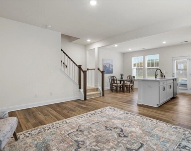 74 Amaryllis Lane - Photo Thumbnail 6
