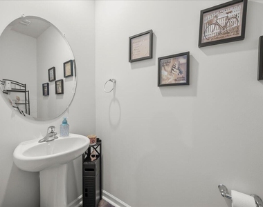 40 Branch Wood Drive - Photo Thumbnail 5
