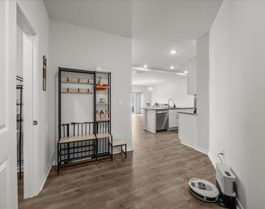 40 Branch Wood Drive - Photo Thumbnail 4