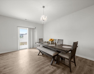 40 Branch Wood Drive - Photo Thumbnail 10