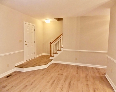 54 Preakness Drive - Photo Thumbnail 2