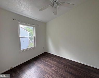 206 Leafcup Road - Photo Thumbnail 6