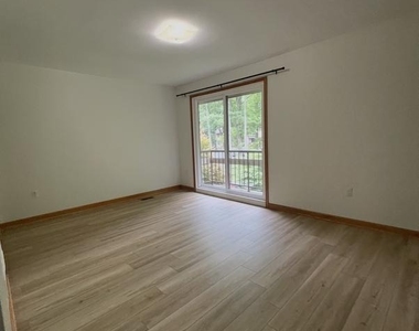 5 Briardale Court - Photo Thumbnail 15