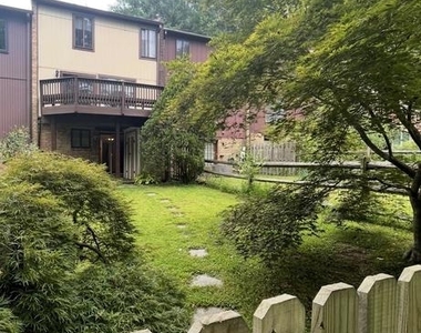 5 Briardale Court - Photo Thumbnail 38