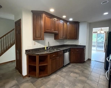 5 Briardale Court - Photo Thumbnail 8