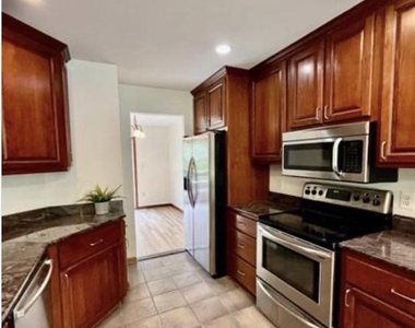 5 Briardale Court - Photo Thumbnail 6