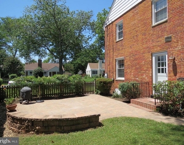 9603 Evergreen Street - Photo Thumbnail 23