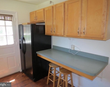 9603 Evergreen Street - Photo Thumbnail 3