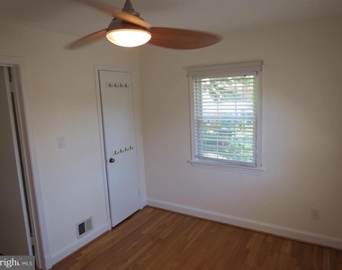 9603 Evergreen Street - Photo Thumbnail 12