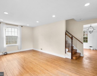 2200 Windham Lane - Photo Thumbnail 3