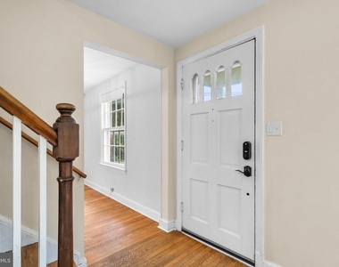 2200 Windham Lane - Photo Thumbnail 2