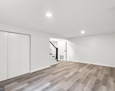 2200 Windham Lane - Photo Thumbnail 30