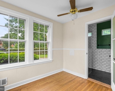 2200 Windham Lane - Photo Thumbnail 7