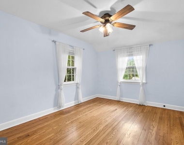 2200 Windham Lane - Photo Thumbnail 19