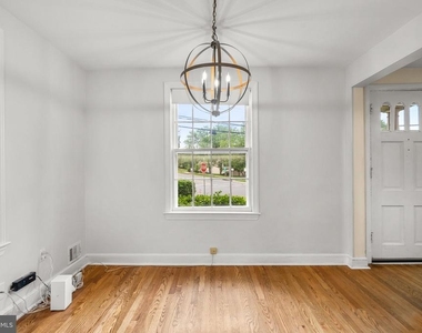 2200 Windham Lane - Photo Thumbnail 18