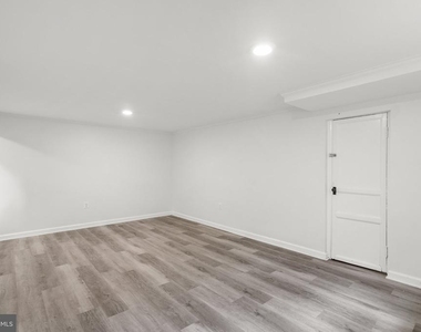 2200 Windham Lane - Photo Thumbnail 29