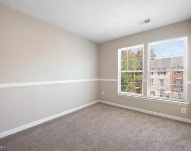 4663 Weston Place - Photo Thumbnail 16