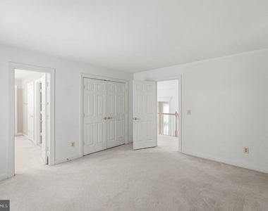 10417 Snow Point Drive - Photo Thumbnail 28