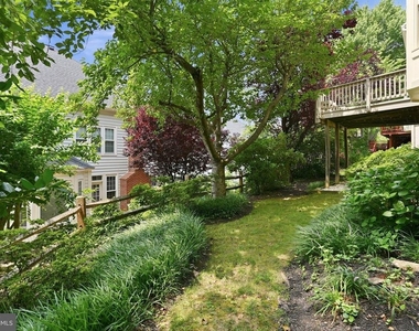 10417 Snow Point Drive - Photo Thumbnail 39