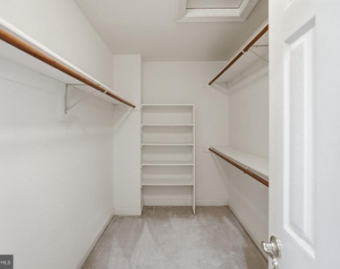 10417 Snow Point Drive - Photo Thumbnail 31