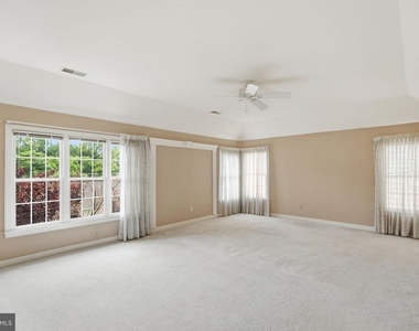 10417 Snow Point Drive - Photo Thumbnail 21